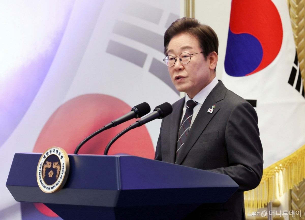 이재명 대통령, 보훈 중요성 강조…국가유공자와의 오찬 행사 열다