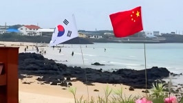 "양양 갔다온 애인 걸러라" "제주는 중국땅" 대체 왜?…휘청이는 핫플