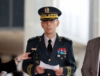 [속보] 내란특검, '평양 무인기 의혹' 김용대 사령관 구속영장 청구