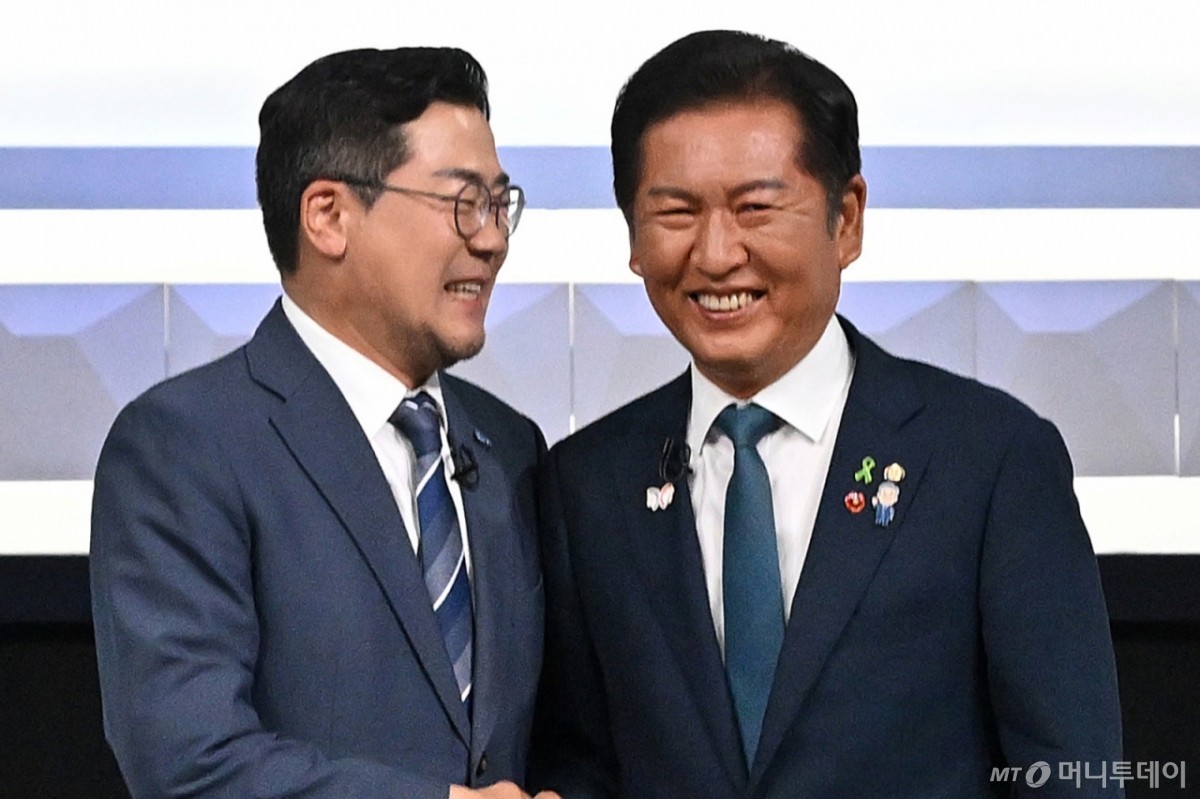 이재명 대통령, 정청래-박찬대 의원과 함께 강조하는 원팀 민주당의 의지【86글자】.
