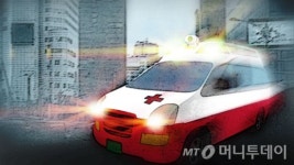 수영장 천장 도색 작업 중…4.5m 높이서 추락, 60대 사망