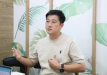 홀몸노인 3만명 만나는 야쿠르트 아줌마…hy의 안부 묻기 넓혀간다