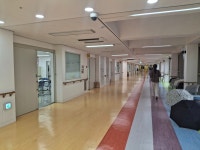 [르포]무릎 호소 서진학교, 기적 같은 반전…주민들 먼저 나서 도울게요