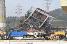 [속보] 울산화력 발전소 붕괴사고…매몰자 7명 중 사망자 3명