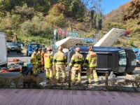 동강그린모터스, 119 구조대원 대상 차량 구조훈련에 공간·차량 제공