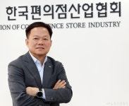 해병대 PX 간 날, 연평도 포격..십수년 도서산간 누빈 편의점 베테랑