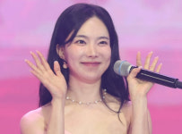 '미스트롯' 김나희, 8월의 신부 된다…예비신랑은 연상 사업가