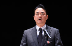 JTBC 등 회생 신청…홍정도 부회장 