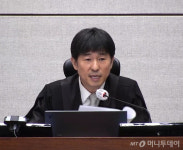 공수처, '술 접대 의혹' 지귀연 기소…청탁금지법 적용·뇌물 혐의 불기소