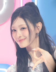 '야호~!' 대박친 리센느 미나미 