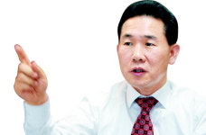 [우수상] 우림건설, 담장 없애고 녹지공간 조성