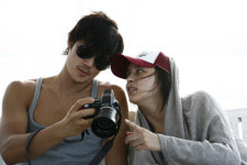 ‘마린보이’ 김강우-박시연 환상의 바디 라인 관심 집중