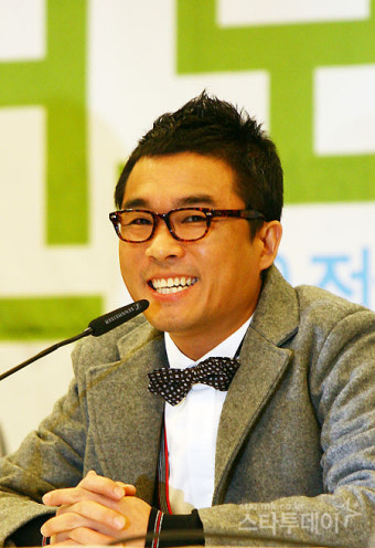 [포토] 김건모, 콘서트 위해 건강관리도 철저히 해요!