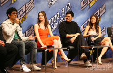 [포토] 영화 `드래곤볼` 주연배우들 박준형 뭐라고 말하나 궁금해!