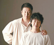연극은 울고웃는 일상과 닮은꼴