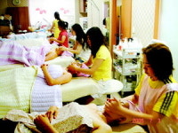 [요즘 뜨는 창업 아이템] 저렴한 요금에 맞춤형 피부관리 서비스