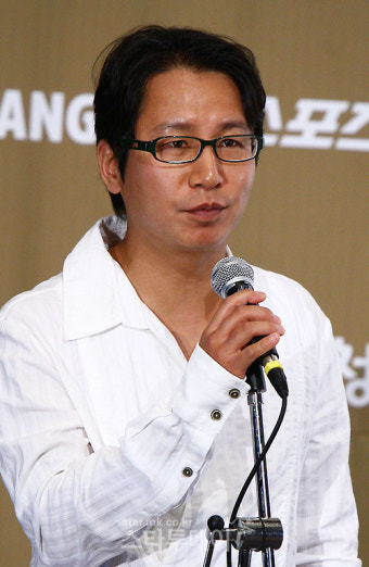 [포토] 심현섭, 청룡영화상 핸드프린팅 사회는 내가!