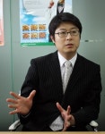 [프랜차이즈 CEO 인터뷰] 핫썬치킨 김동진 대표 “치킨 시장에 콜럼버스의 달걀 세우다”