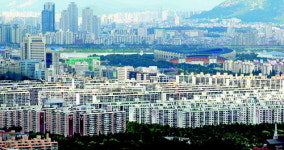 재건축 슬금슬금 오르는데…지금 사도 괜찮을까