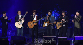 [포토] 나무자전거-유리상자 `김광석 다시부르기`