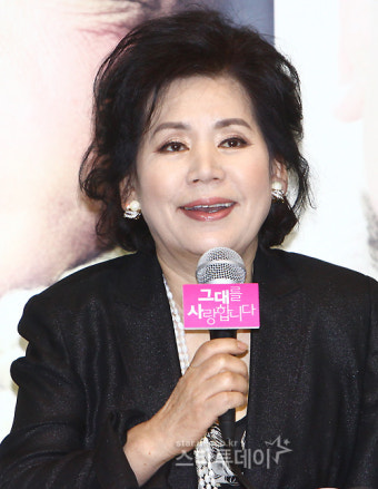 [포토] 윤소정 `영화 `그대를 사랑합니다` 연기 조금더 잘할수 있었는데... 아쉬워`