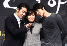 [포토] 김도현-이율-박미현 `연극 `동 주앙` 기대 해주세요!`