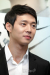 [포토] 유천, `바라보다`