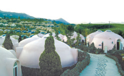 [테마여행] 일본 규슈, 노천탕에 몸 담그고 동심의 세계로