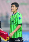 [mk포토] 이동국, MVP 수상하고도 씁쓸한 표정..