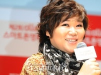 [포토] 배우 고수희, 스마트폰으로 영화찍기!