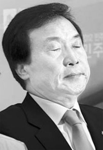 손학규, 총선 불출마 가닥…대권 직행