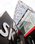 SK Telecom’s OP contracts 6.3 pct to $1.9 bn last year