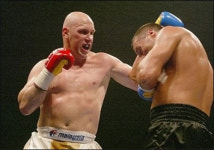 K-1 베르나르도 사망, 격투팬 애도 물결