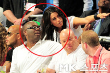 [NBA올스타전] 씨로 그린, `미모의 애인과 함께(?)`