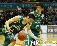 [mk포토] 박지현, `광재야 그 공 놓치면 안돼`