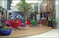 증권사 40대女, 여성특화 지점으로 2300억 굴려