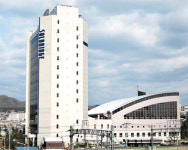 우송대 솔브릿지 국제경영대학원, 교수진 10명중 8명이 외국인