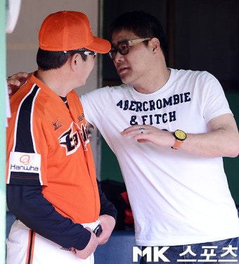 [mk포토] 이병훈 해설위원, `성추행범, 이렇게 잡았어요~`