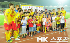[mk포토] 성남 `경남에 2-0 완벽 승리`