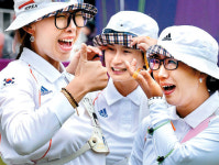 [포토] 女신궁 7연패 전설을 쐈다