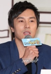 [포토] 김동완, `청소의 달인, 가정부 역!`