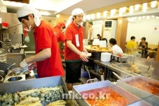 외식 창업시장도 `복고` 열풍, 응답하라 7080