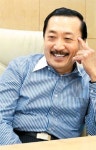 큰 부자는 神이 내리는 것…레저·쇼핑몰사업 집중