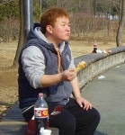 허각 해명 “닭다리 먹방, 팬미팅 현장이었다”