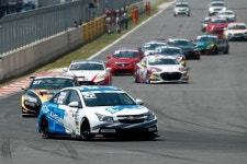 쉐보레 레이싱팀 김진표선수, 헬로비전 슈퍼레이스 준우승