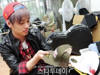 [아이돌 24시 LC9] 엘씨나인 제이효, `캡 고르는 재미가 쏠쏠~`