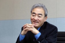 유진룡, 게임업계에 作心 발언 … 기금? 웹보드? 아케이드!