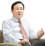 김정태 하나금융그룹 회장, 해외 111곳 네트워크로 `글로벌 하나` 박차