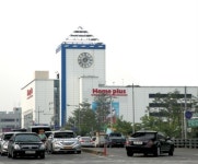 승부수 던진 홈플러스…자발적 ‘가격비교 차액보상제’