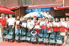롯데쇼핑, 전통시장에 롯데百 카트…실속있는 상생
